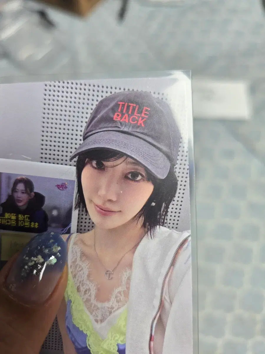 thumbnail-4